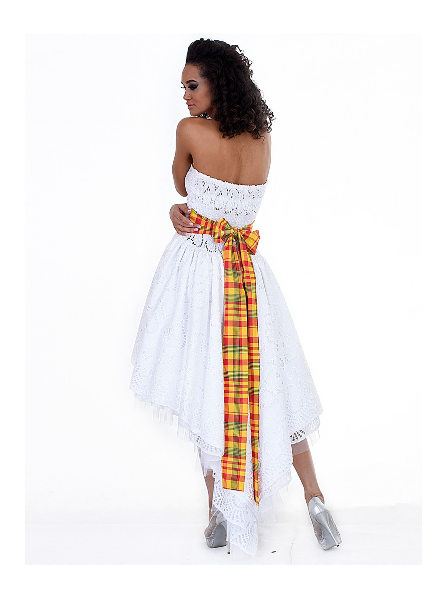 Robe Blanchette