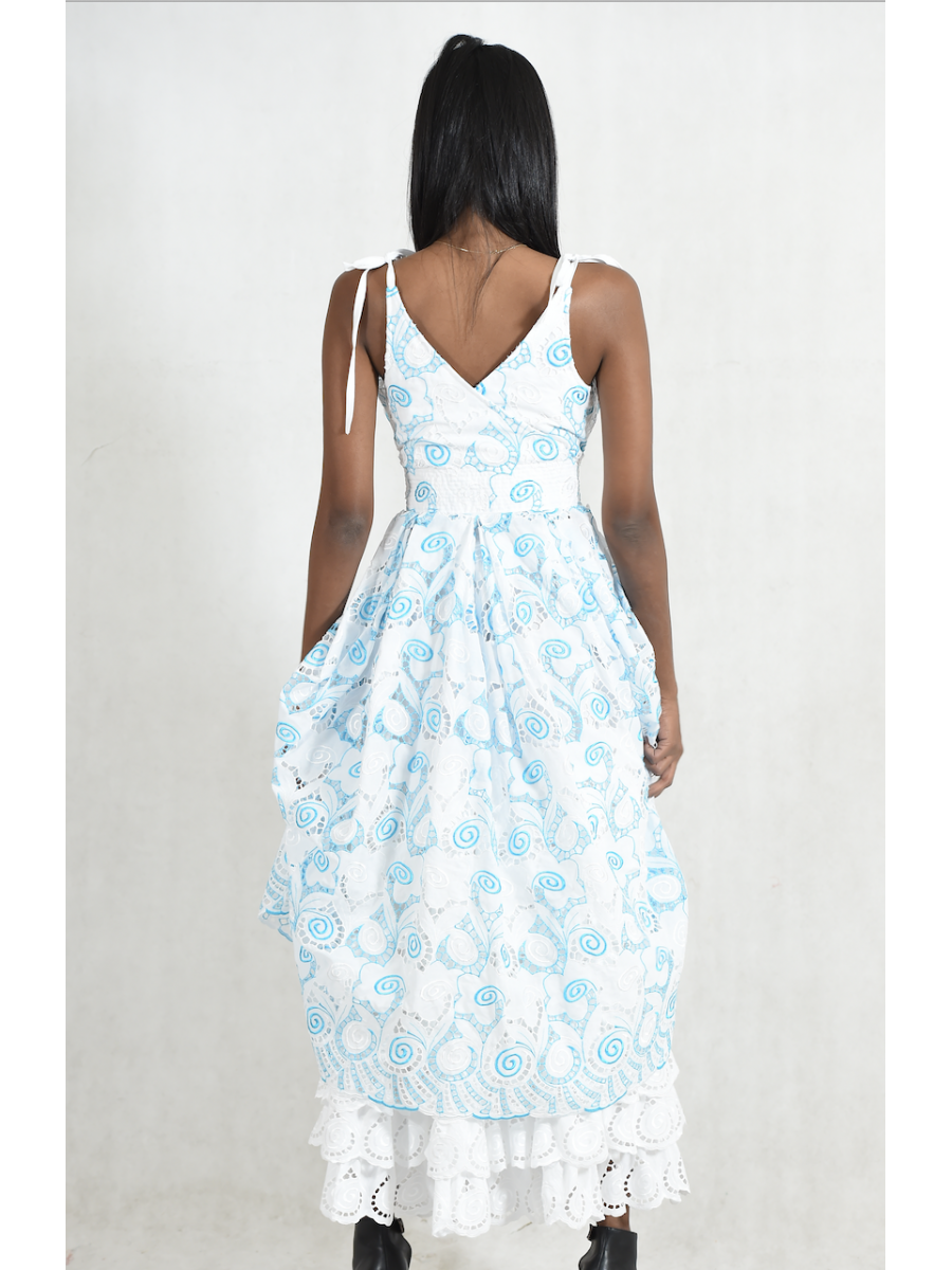 Robe Bleu Marine En Coton Brodée - Taille M - Neuve Avec étiquettes - Style Ajusté Manches Bouffantes